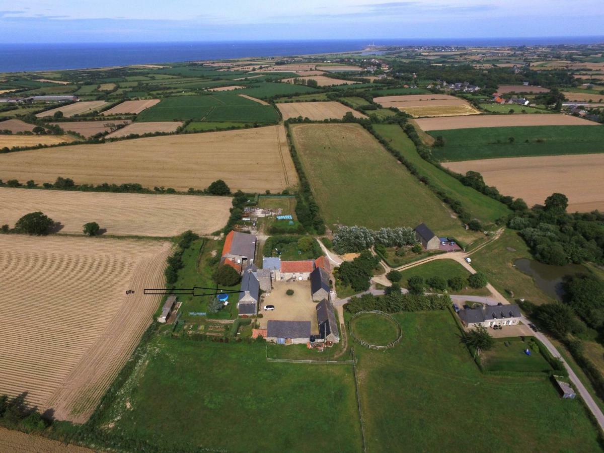 Manoir De Herclat Neville-sur-Mer Екстериор снимка